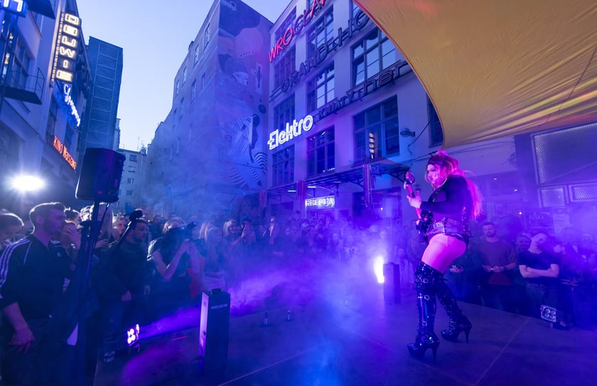 Drag Queen Show podczas Święta Podwórka Ruska 46