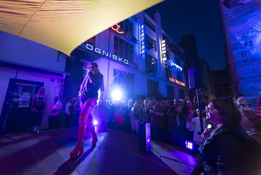 Drag Queen Show podczas Święta Podwórka Ruska 46