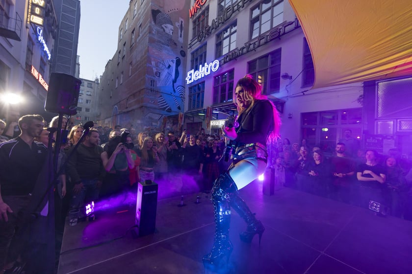 Drag Queen Show podczas Święta Podwórka Ruska 46