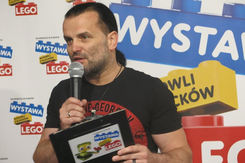 Rafał Szymański, inicjator Największej Wystawy Budownictwa z Klock&oacute;w Lego