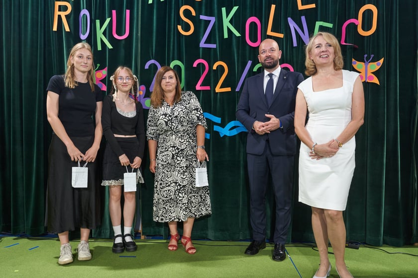 Zakończenie roku szkolnego w VIII Liceum Ogólnokształcącym we Wrocławiu