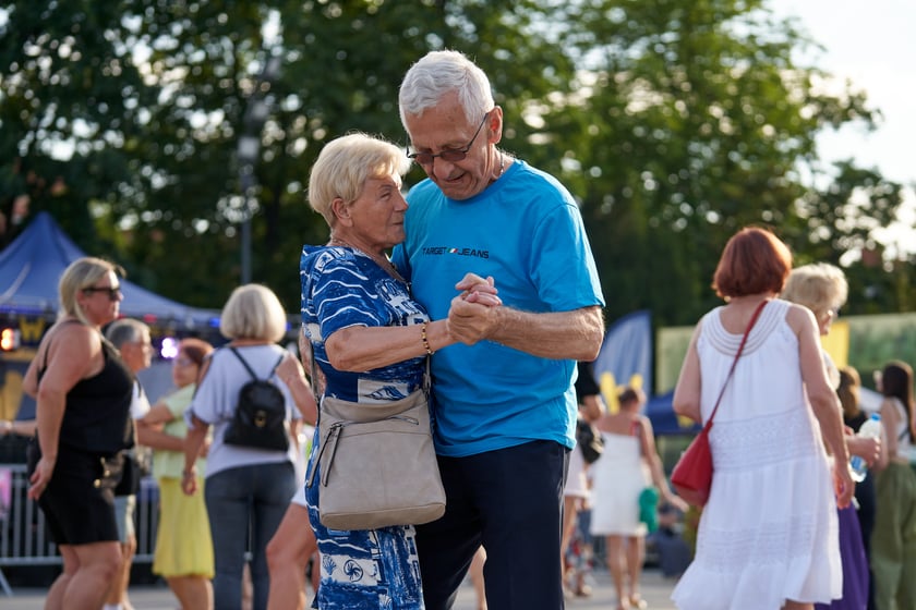 Potańcówka na placu Wolności