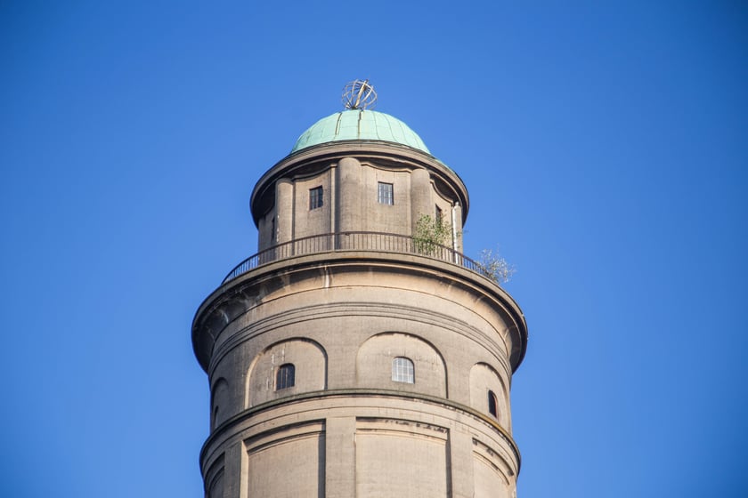 Wieża ciśnień z ulicy Berenta na osiedlu Karłowice została ponownie wystawiona na sprzedaż