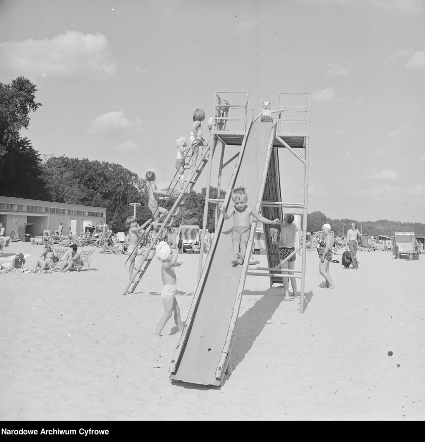 Wakacje w PRL-u, 1977 Sopot