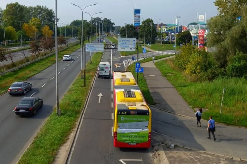 buspas przy Koronie