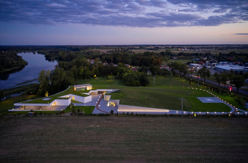 Projekt Domu Wydmowy z Warszawy otrzymał nagrodę w kategorii Architecture Single Residence Poland&nbsp;