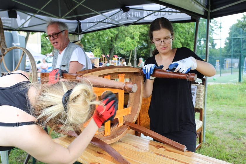 Piknik z okazji otwarcia kładki pieszo-rowerowej nad Ślęzą