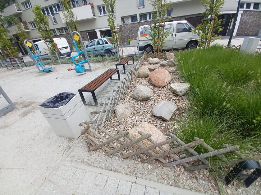 Te miejsca z Wrocławia zakwalifikowały się do konkursu ,,Modernizacja Roku &amp; Budowa XXI w.'' Na zdjęciu znajduje się podw&oacute;rko w centrum miasta, położone jest w kwartale między:&nbsp;pl. Nowy Targ, ul. Kotlarską, ul. Łaciarską i ul. Nożowniczą.
