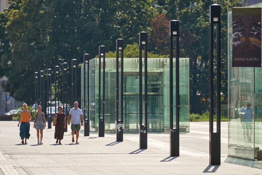 pl. Wolności i Narodowe Forum Muzyki