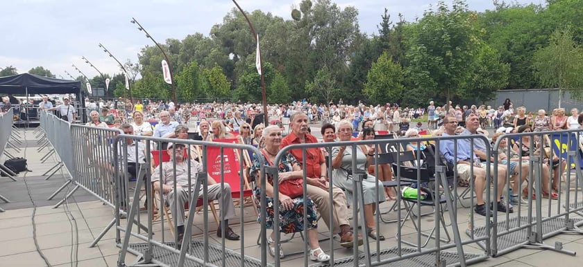 koncert w Zajezdni - Jak piękne są wspomnienia. 25.08.2023 r.