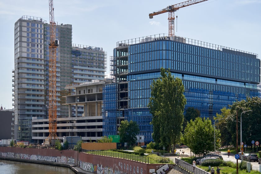 Kompleks Quorum przy ul. Sikorskiego - zdjęcia z budowy z końca sierpnia 2023 r.