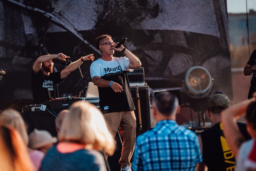 Wyjątkowy koncert ?Wojna Światów? przy CH Zajezdnia z okazji rocznicy powstania Solidarności
