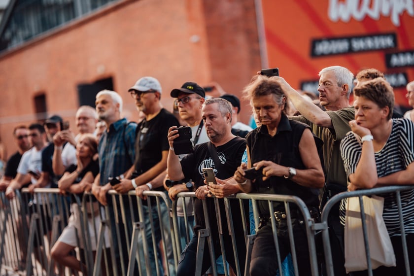 Wyjątkowy koncert ?Wojna Światów? przy CH Zajezdnia z okazji rocznicy powstania Solidarności