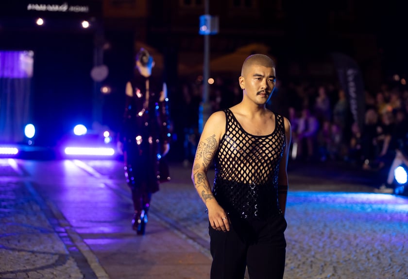 Pokaz mody Gosi Baczyńskiej na placu Solnym we Wrocławiu, 29.08.2023
