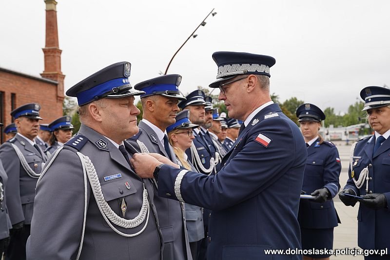 Uroczyste ślubowanie policjantek i policjantów