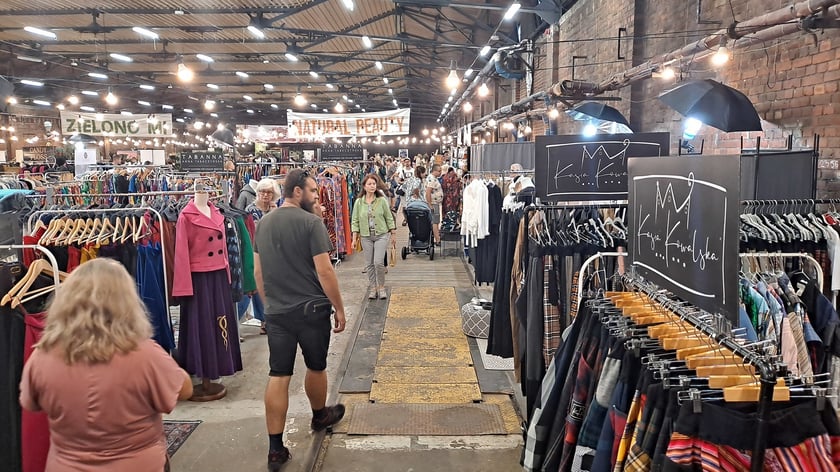Fashion Meeting - Kupuj Świadomie w Czasoprzestrzeni