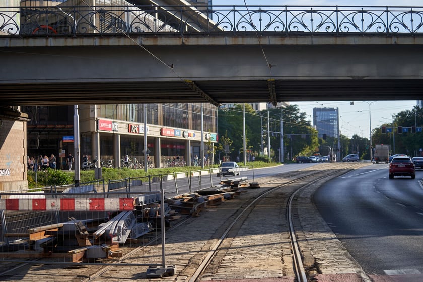 Przebudowa torowiska na skrzyżowaniu Piłsudskiego i Świdnickiej we Wrocławiu, 5.09.2023