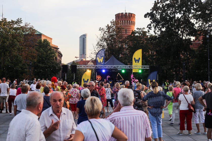 Potańcówka na pl. Wolności
