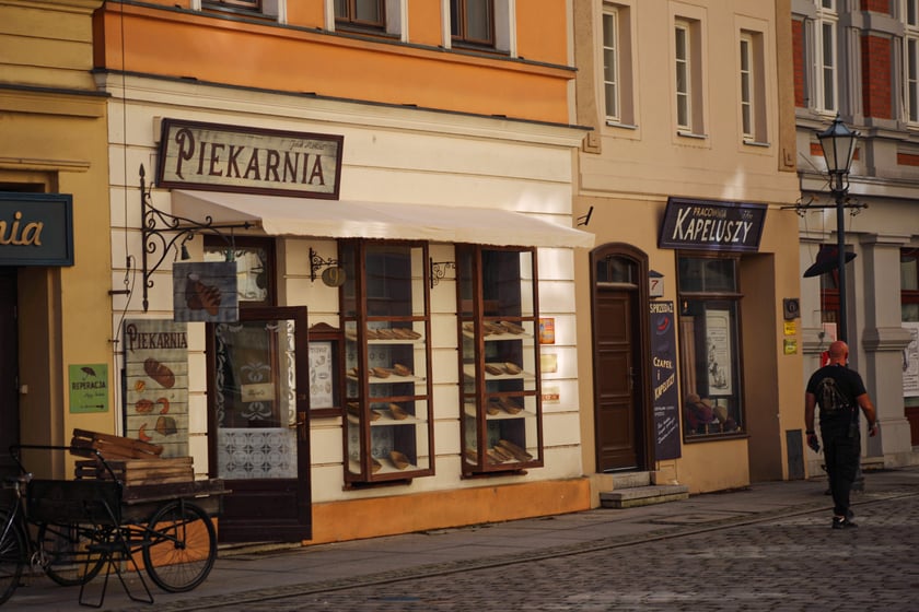 Plac Uniwersytecki we Wrocławiu jako plan filmowy do produkcji pt. Droga do domu