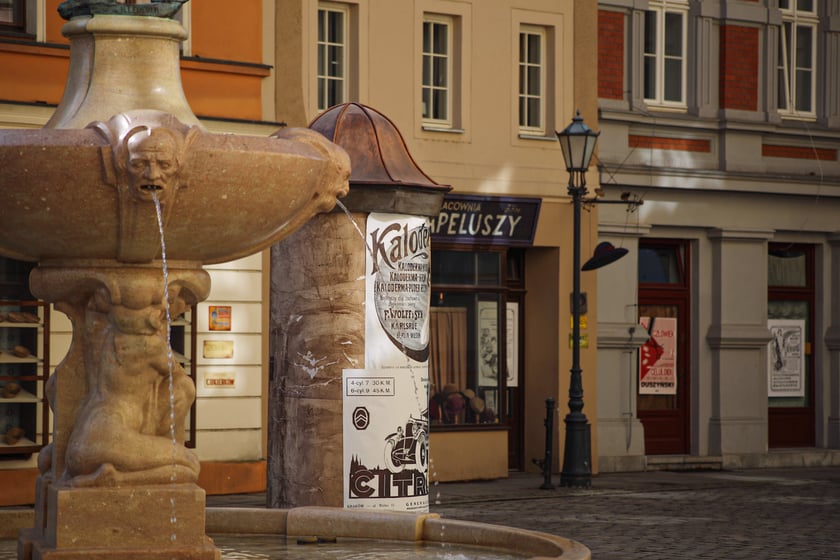 Plac Uniwersytecki we Wrocławiu jako plan filmowy do produkcji pt. Droga do domu
