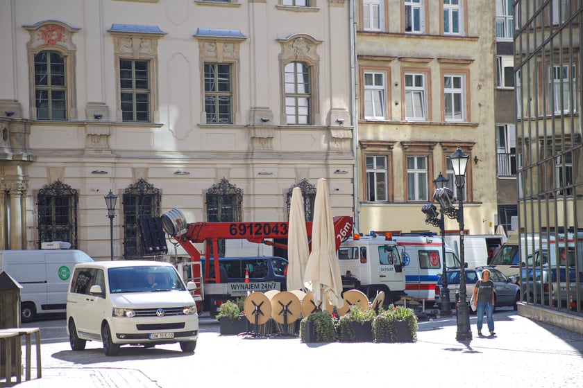 Plac Uniwersytecki we Wrocławiu jako plan filmowy do produkcji pt. Droga do domu