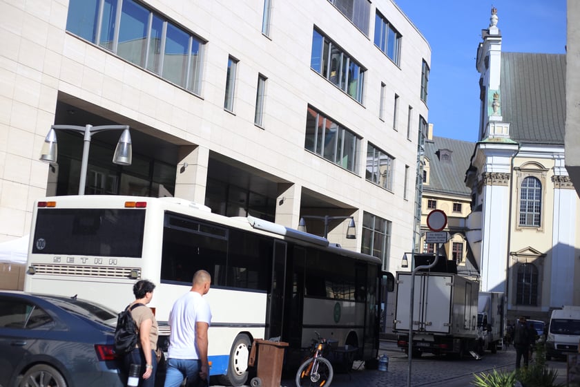 Plac Uniwersytecki we Wrocławiu jako plan filmowy do produkcji pt. Droga do domu