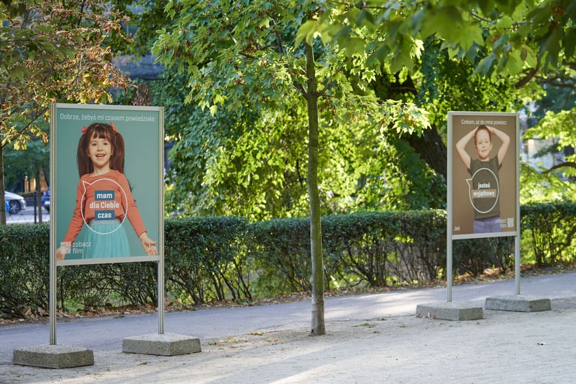 Wystwa "Dzieci&rdquo; na Promenadzie Staromiejskiej