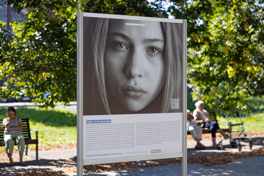 Wystawa plenerowa &bdquo;Historie&rdquo; na Bulwarze Dunikowskiego