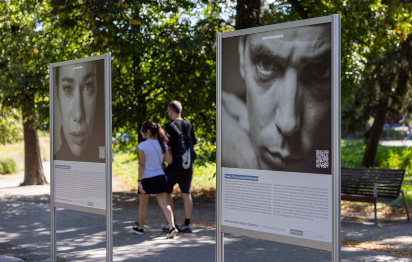 Wystawa plenerowa &bdquo;Historie&rdquo; na Bulwarze Dunikowskiego