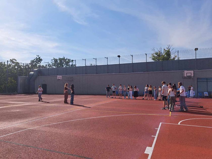 Uczniowie  z V Liceum Ogólnokształcące we Wrocławiu i Domgymnasium w Verden.