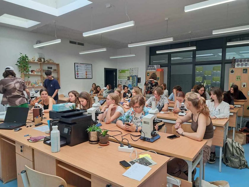 Uczniowie  z V Liceum Ogólnokształcące we Wrocławiu i Domgymnasium w Verden.