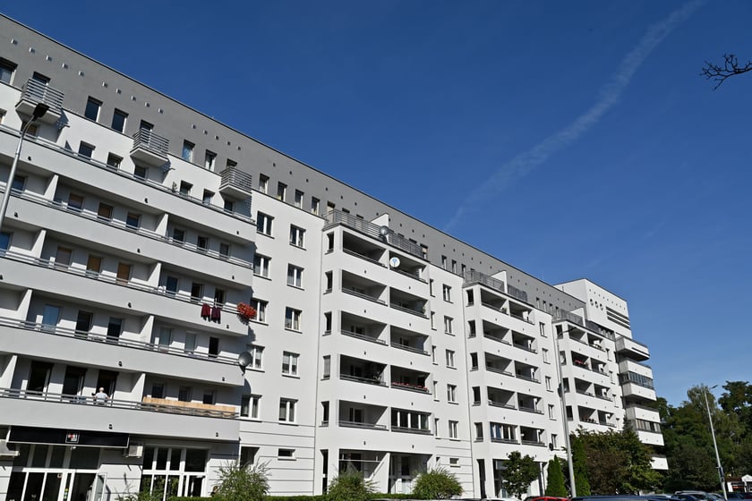Ekologia i oszczędność - to kogeneracyjna instalacja grzewcza w SM Wrocław-Południe w bloku między ul. Skwierzyńską i Stysia.