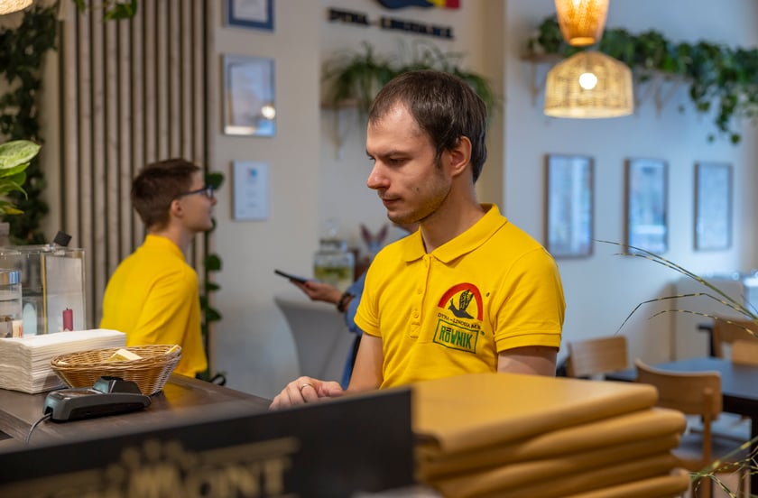 Cafe Równik znów działa!