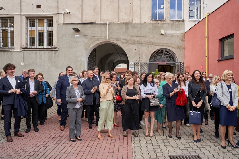 Uroczystość 75-lecia Liceum Ogólnokształcącego nr IV we Wrocławiu
