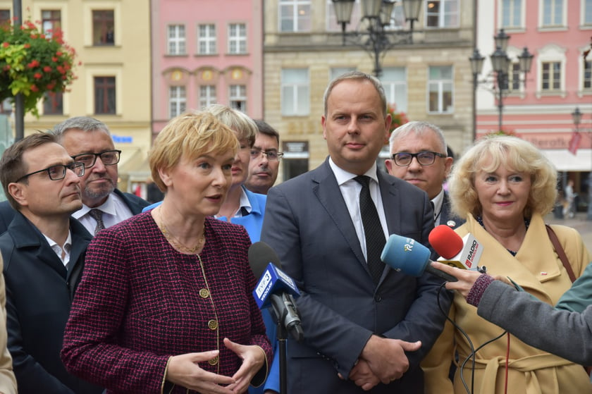 Mirosława Stachowiak-Różecka, Paweł Hreniak, posłowie PiS z Wrocławia