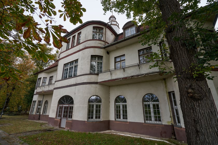 Zameczek Akademii Wychoawania Fizycznego przy ul. Rzeźbiarskiej we Wrocławiu