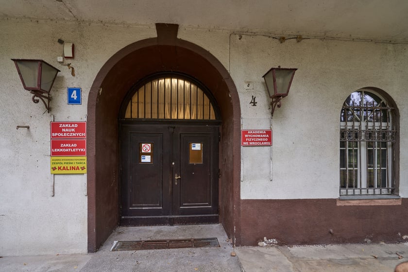 Zameczek Akademii Wychoawania Fizycznego przy ul. Rzeźbiarskiej we Wrocławiu