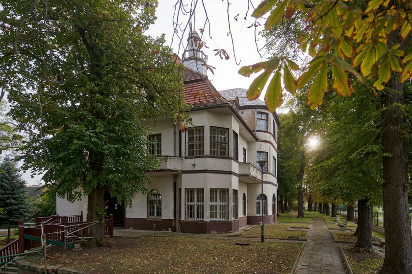 Zameczek Akademii Wychoawania Fizycznego przy ul. Rzeźbiarskiej we Wrocławiu