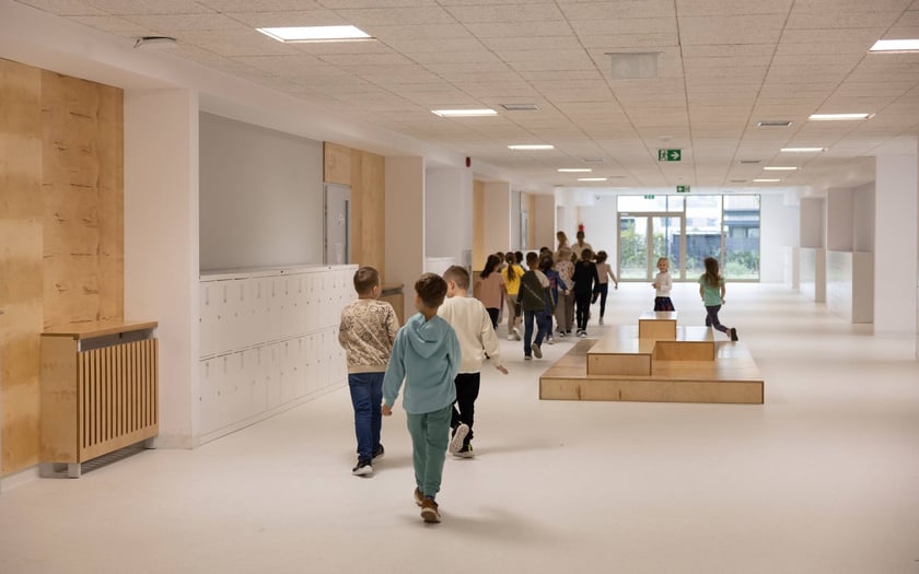 Październikowy dzień w zespole szkolno-przedszkolnym na Asfaltowej