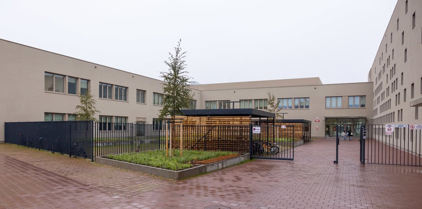 Październikowy dzień w zespole szkolno-przedszkolnym na Asfaltowej