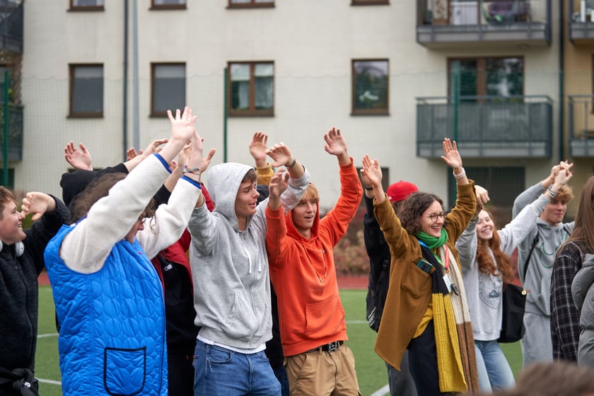 Otwarcie altany i ścieżki edukacyjnej w Dwujęzycznej Szkole Podstawowej ATUT we Wrocławiu