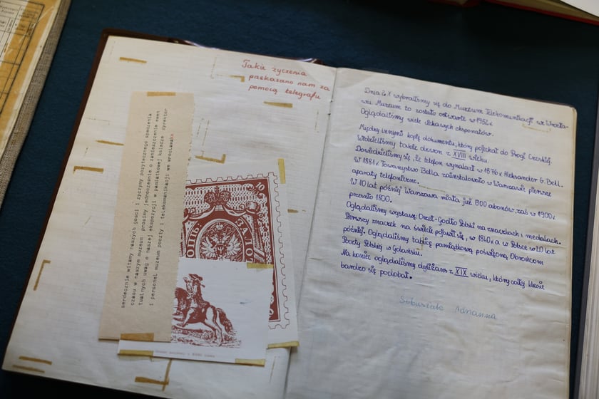 Kroniki szkolne Szkoły Podstawowej nr 45 przy ul. Krajewskiego we Wrocławiu