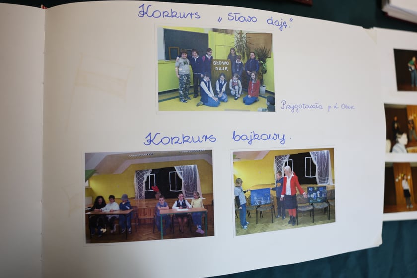 Kroniki szkolne Szkoły Podstawowej nr 45 przy ul. Krajewskiego we Wrocławiu