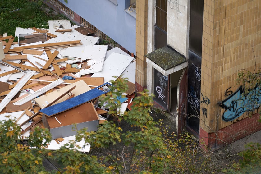 Wyburzanie budynku po przychodni Practimed, 24 października 2023