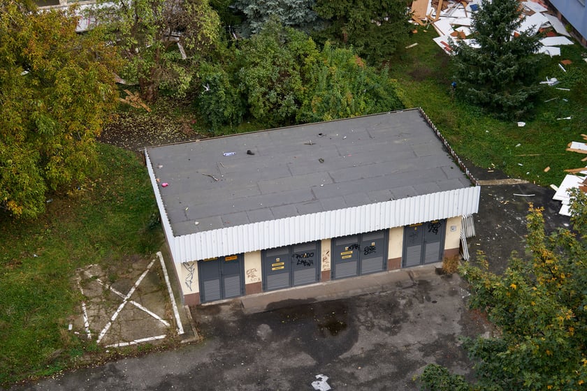 Wyburzanie budynku po przychodni Practimed, 24 października 2023