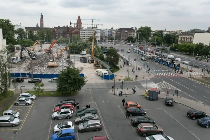pl. Jana Pawła II, wyburzanie Cuprum