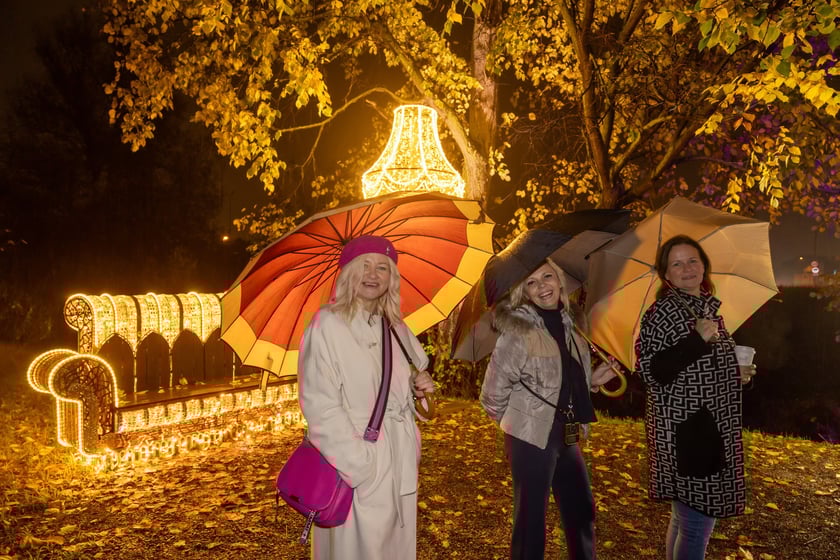 „Filmowe Opowieści” w Lumina Park w Zamku Topacz