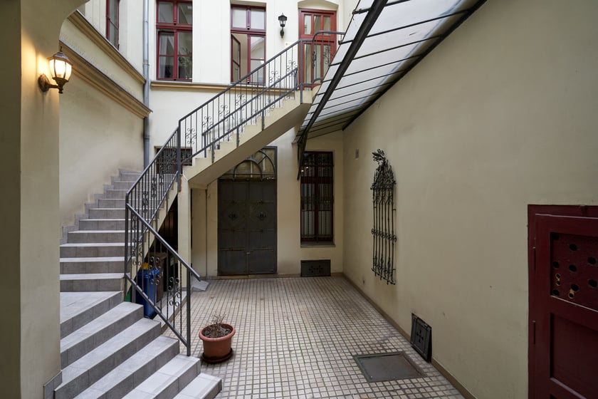 Kamienica, ul. Szajnochy 11