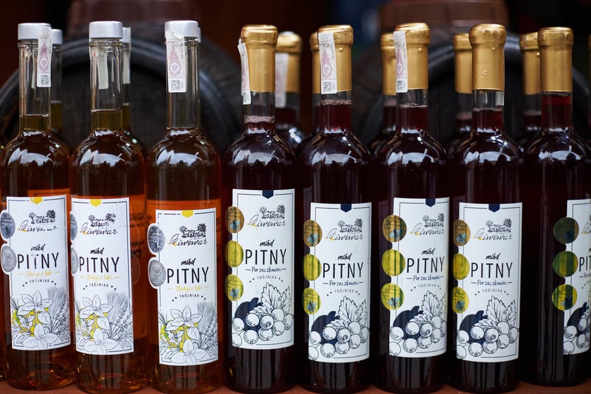 Asortyment domków Jarmarku Bożonarodzeniowego Wrocław 2022/2024