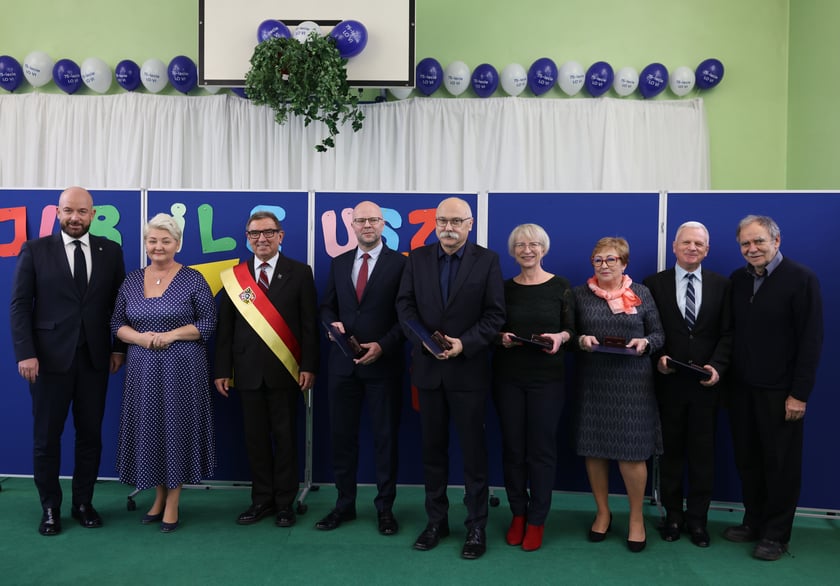 Uroczystość 75-lecia VI LO we Wrocławiu